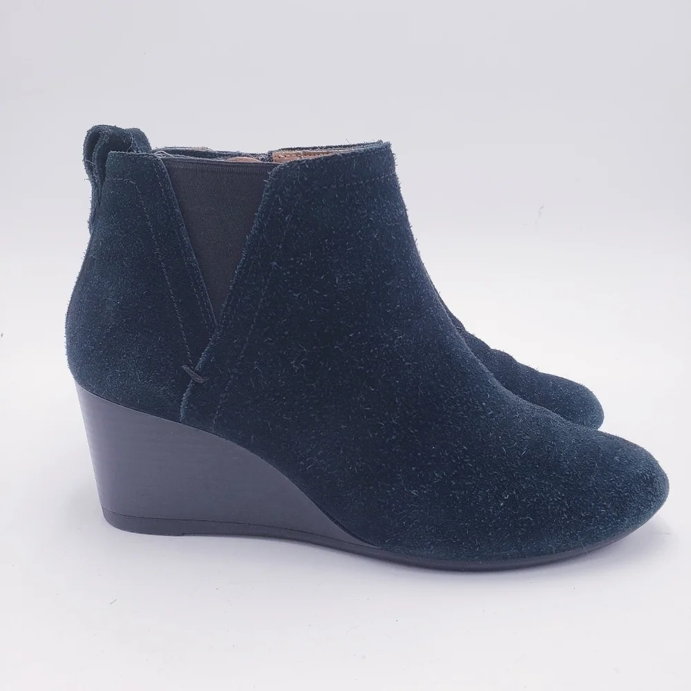 Vionic Paloma Ankle Wedge‎ Boot Bootie Black Suede Waterproof Size 7.5